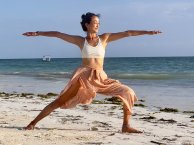 Vinyasa Flow & Ayurvedakur mit Mie Horiuchi