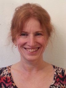 Yogalehrerin Dr. Barbara Bötsch