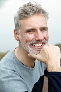 Yogalehrer Jürgen Tscheke