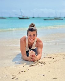 Yogalehrerin Lara Menevidis
