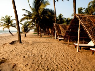 Gönnen Sie sich eine kleine Auszeit am wunderschönen langen Sandstrand