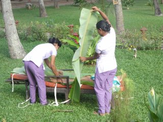 Während Ihrer Ayurveda-Kur erhalten Sie verschiedene Anwendungen um ihren Körper zu entgiften