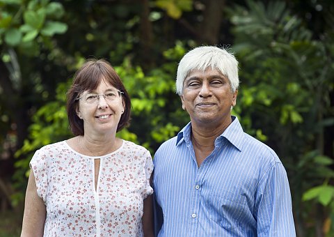 Ihre Gastgeber heißen Sie herzlich Willkommen im Surya Lanka Ayurveda Resort auf Sri Lanka