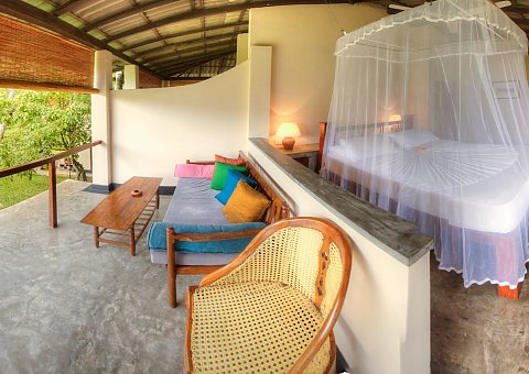 Die Deluxe Rooms des Talalla sind offen gestaltet und lassen Sie ein Stück Natur hautnah erleben