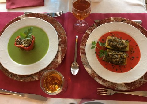 Die hervorragenden Suppen des Ayurveda-Restaurants: Bei diesem Anblick kann einem das Wasser im Mund zusammenlaufen!