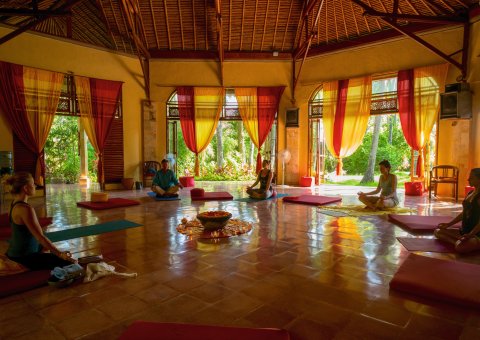 Genießen Sie die Meditationen auf Ihrer Yoga Reise nach Bali 