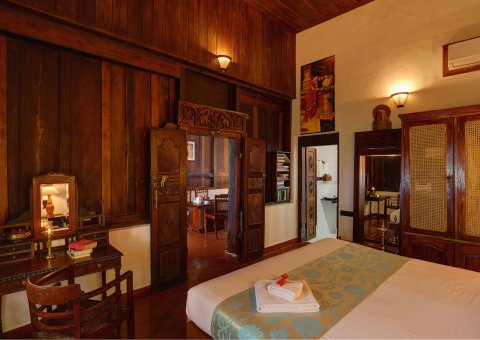 Traditionelle indische Einrichtung in der Zimmerkategorie 