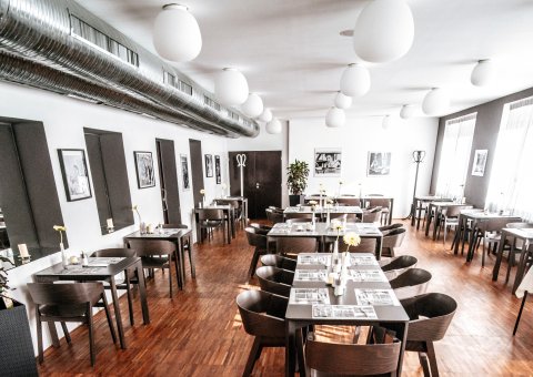 Genießen Sie die ayurvedische Vielfalt der Gerichte im stillvollem Restaurant 