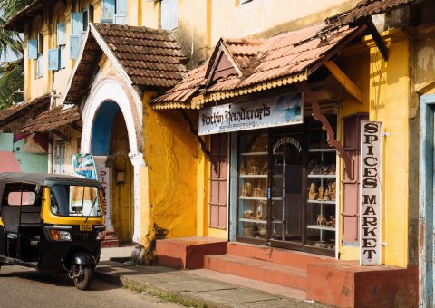 Die Hafenstadt Cochin in Kerala, mit der Rikschad erkunden und die nahgelegenen Märkte 