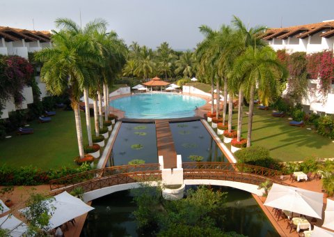 Ausblick auf die Hotelanlage des Lanka Princess