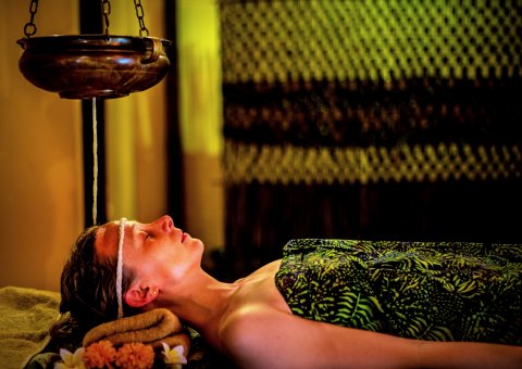 Der ayurvedische Stirnölguss - einfach eine Wohltat!