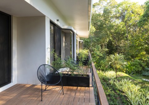 Ihr Balkon mit Blick in die Natur