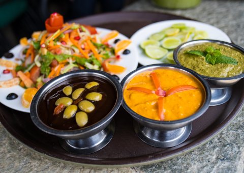Die ayurvedisch-nepalesische Küche überzeugt auch den erfahrenen Genießer