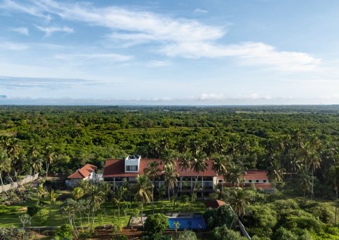 Das Ayurveda Resort inmitten tropischer Gärten