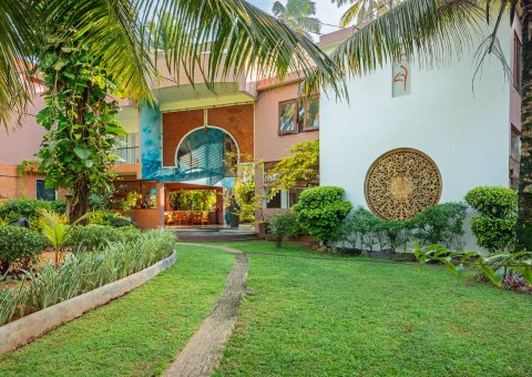 Durch die grüne Anlage spazieren