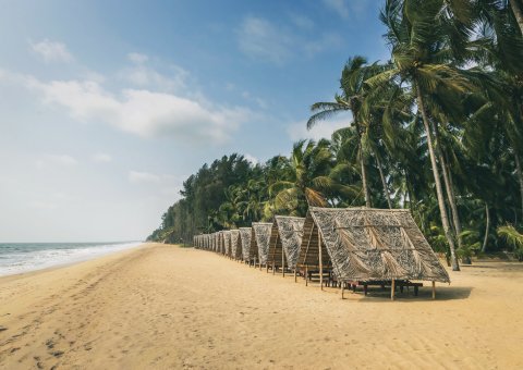Der weite Nattika Beach