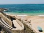Auf das weite Meer hinaus blicken